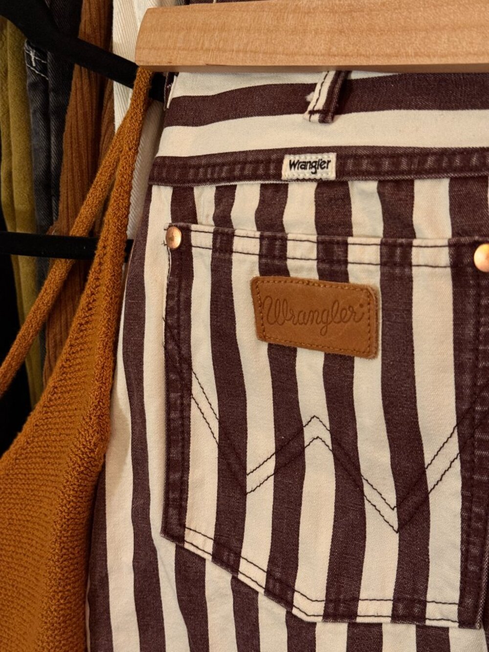 Wrangler Wanderer 622 High Rise Striped Flare Jeans - Picture 2 of 6